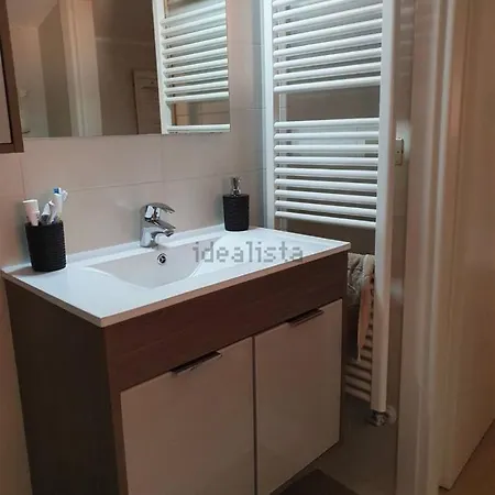 Con Terrazzo Lägenhet